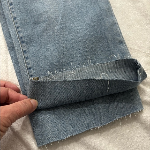 Universal Thread Light Blue High Rise Straight Crop Jeans Size 16/33 - Picture 9 of 9